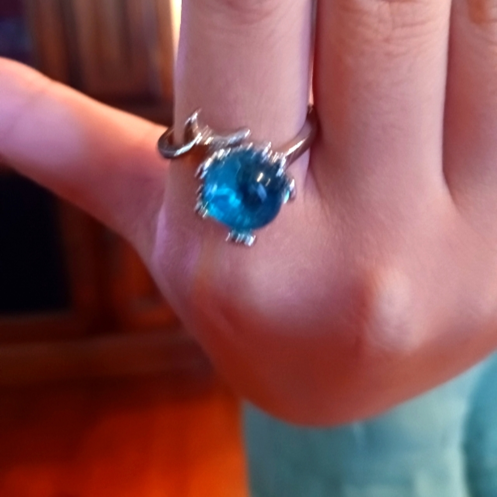 Beachwear ring NWOT